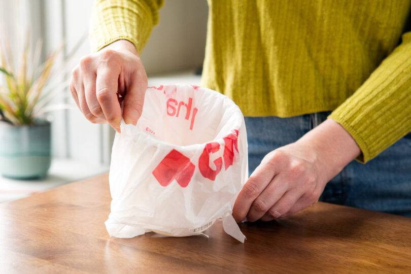 recycle white plastic bag, tái chế túi nilon màu trắng