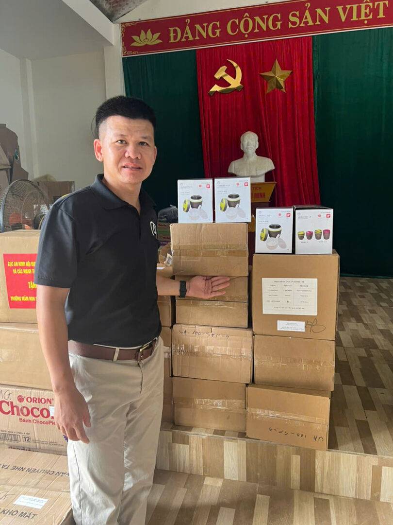 Hướng Về Miền Bắc - Đông Dương Sài Gòn Và Cục An Ninh Nội Địa Cùng Các Nhà Hảo Tâm Hỗ Trợ Người Dân Sau Cơn Bão Yagi 31 Hướng Về Miền Bắc - Đông Dương Sài Gòn Và Cục An Ninh Nội Địa Cùng Các Nhà Hảo Tâm Hỗ Trợ Người Dân Sau Cơn Bão Yagi